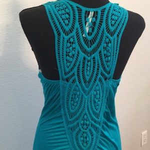 ❤️ Gorgeous Carrie Allen turquoise dress.